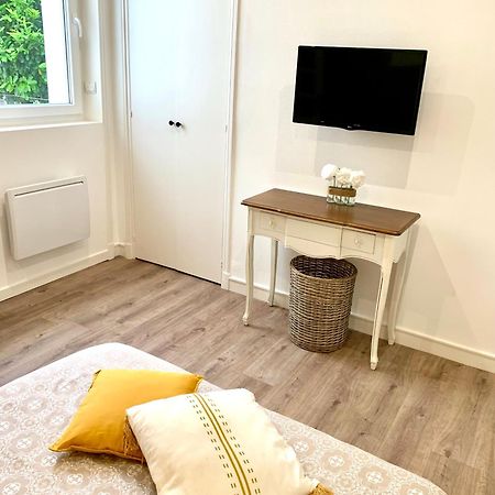 Appartement Cosy Au Coeur De Lorient - Residence Calme Buitenkant foto