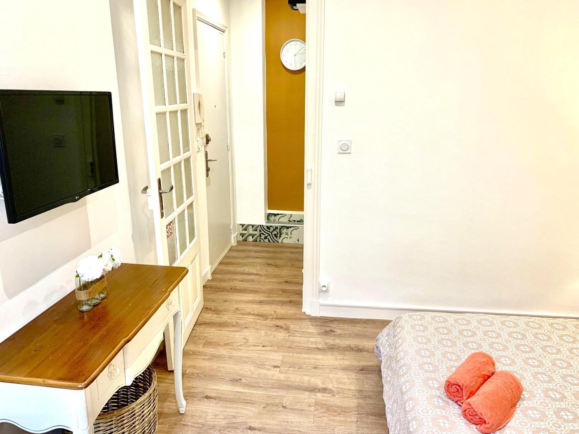 Appartement Cosy Au Coeur De Lorient - Residence Calme Buitenkant foto