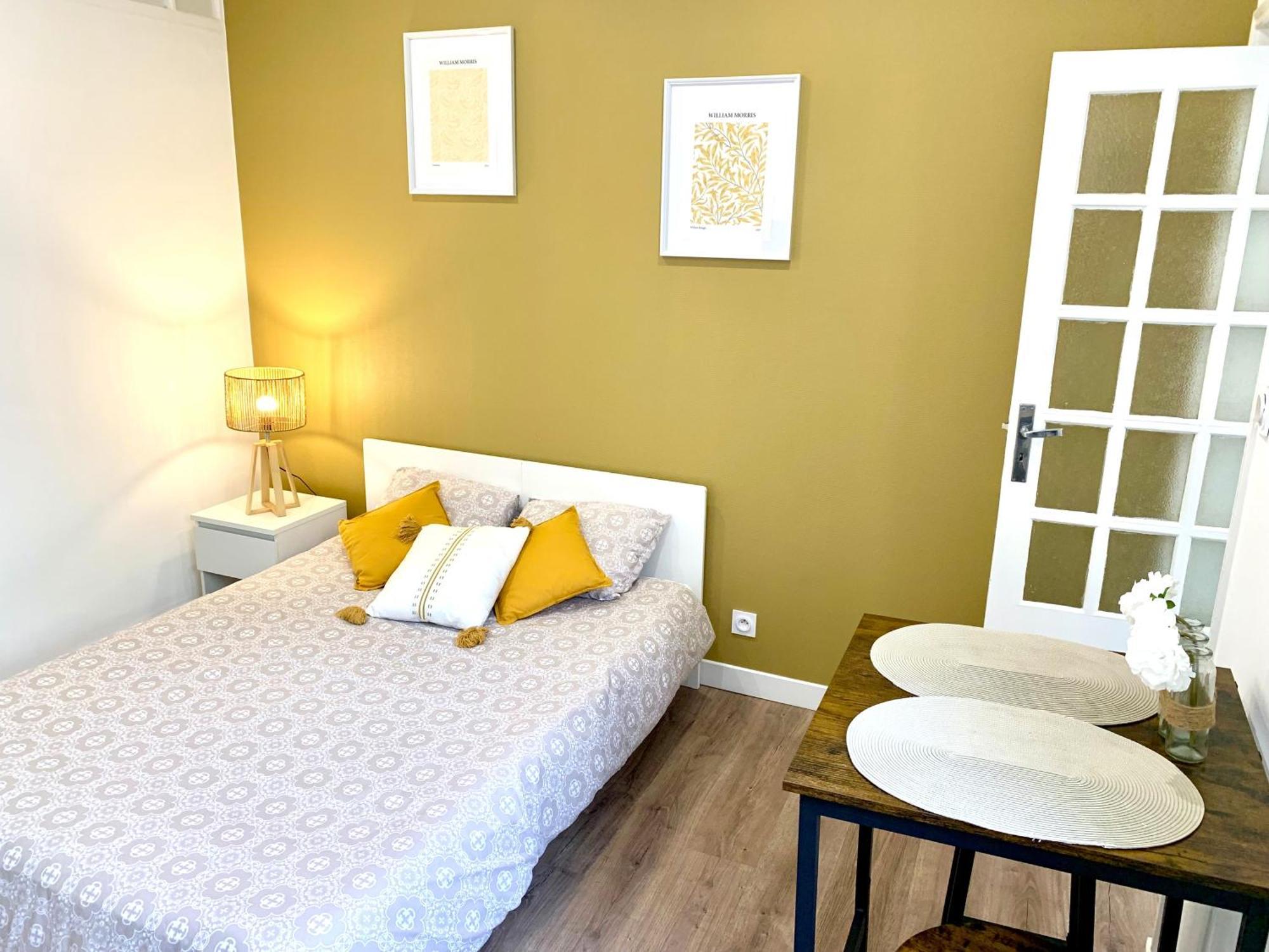 Appartement Cosy Au Coeur De Lorient - Residence Calme Buitenkant foto